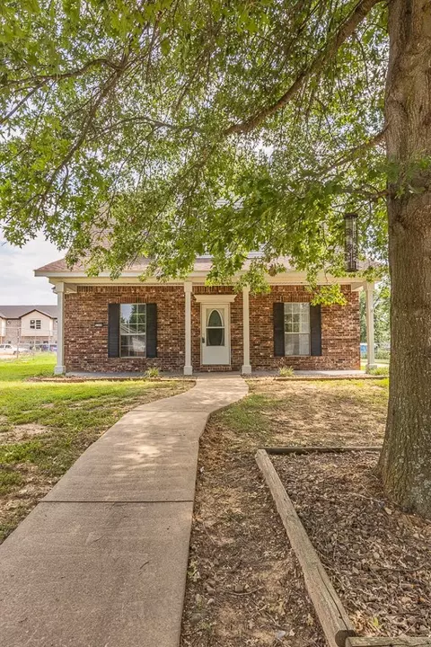 5709 Legacy St, Fayetteville, AR 72704