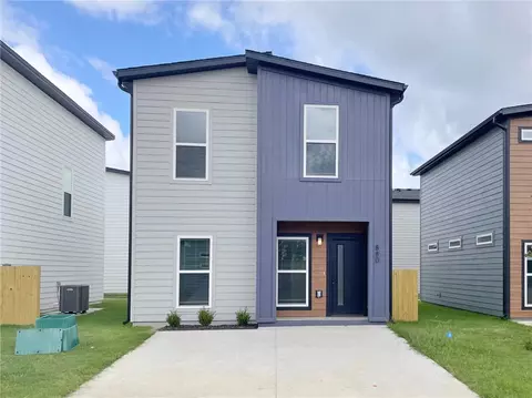 880 Massachusetts Ave, Bentonville, AR 72713