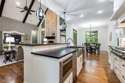 3151 Oak Tree Dr, Centerton, AR 72719 photo 9