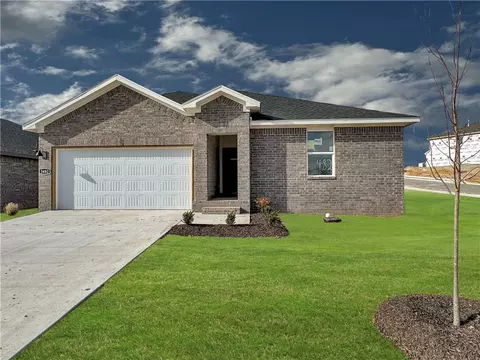 5729 Selah Ave, Springdale, AR 72764