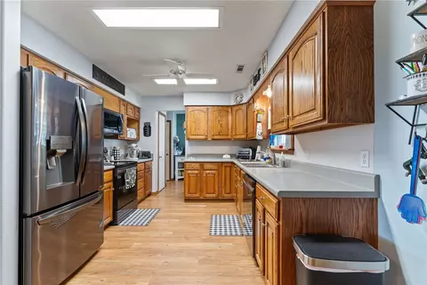 Kitchen - 10149 Ruby Hall Rd, Gentry, AR 72734 photo 1 of 3
