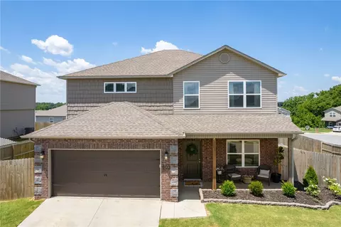 603 Woodcreek Loop, Lowell, AR 72745