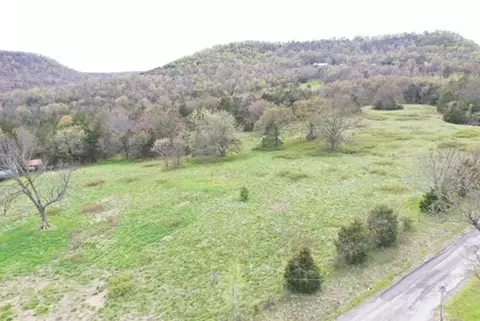 34 Ac Cr 505, Berryville, AR 72616