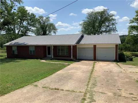 312 Parrott Dr, Huntsville, AR 72740