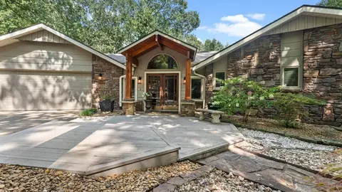 3 Woburn Ln, Bella Vista, AR 72715