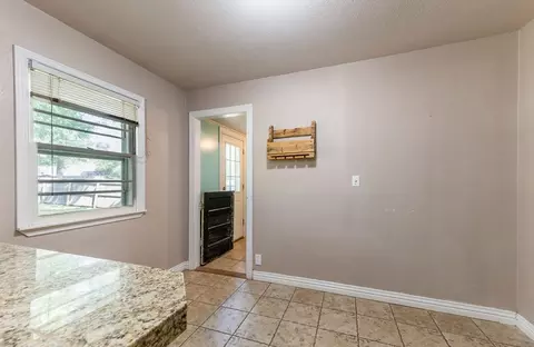 320 E Michael St, Springdale, AR 72764 photo 19