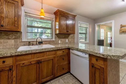 320 E Michael St, Springdale, AR 72764 photo 15
