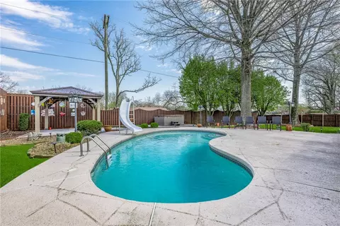 1308 Blue Quail Dr, Bentonville, AR 72712