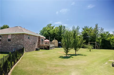 Exterior - 180 Alexandra Loop, Elkins, AR 72727 photo 3 of 5