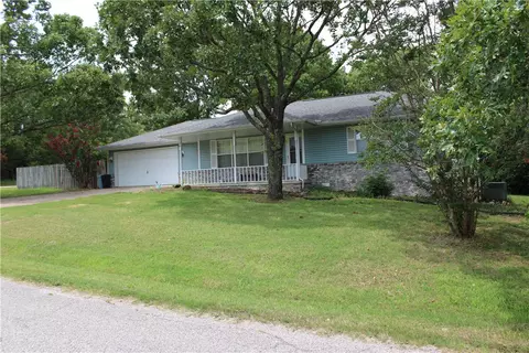 20 Green Ivy Dr, Mountain Home, AR 72653