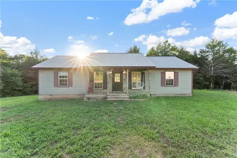 408 Madison 6092, Huntsville, AR 72740