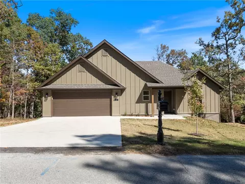 27 Shetland Dr, Bella Vista, AR 72715