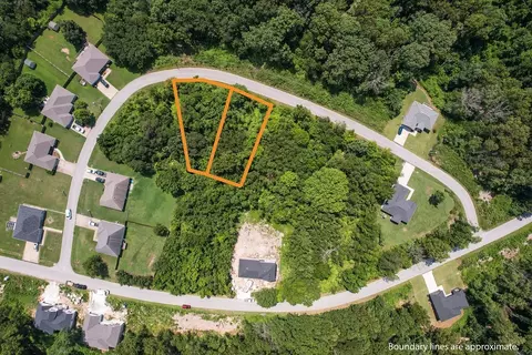 Rosenheath Circle, Bella Vista, AR 72715