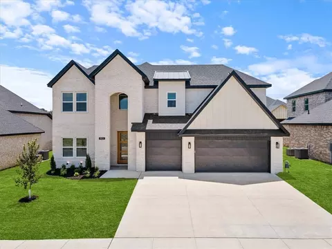 1901 Mumbai Rd, Centerton, AR 72719