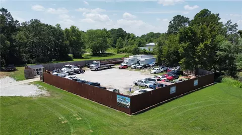 139 Klenc Rd, Springdale, AR 72762
