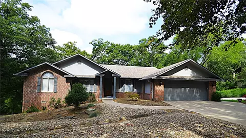 4 Heatherbrooke Ln, Bella Vista, AR 72715