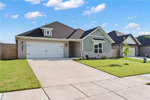 5806 SW Gentle Winds Ave, Bentonville, AR 72712