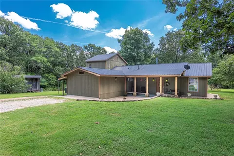 Exterior - 468 Madison 7605, Wesley, AR 72773 photo 2 of 18