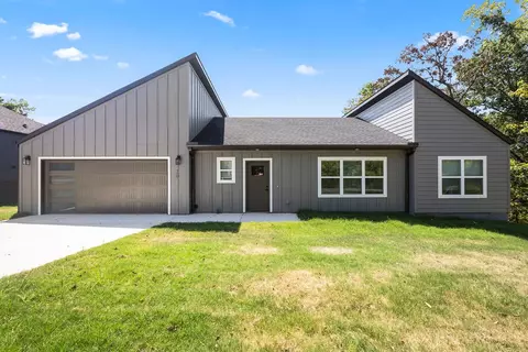20 Queensferry Ln, Bella Vista, AR 72715