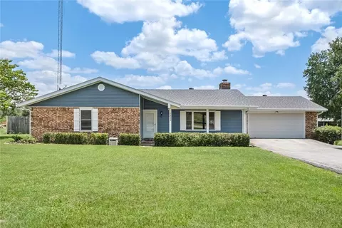 2443 S 26th St, Rogers, AR 72758