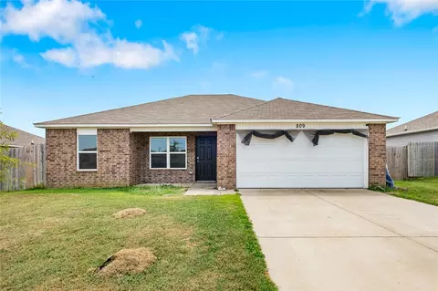 809 NW 67th Ave, Bentonville, AR 72713