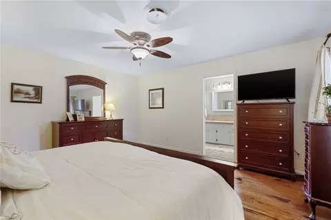 Bedroom - 3305 S 64th St, Fort Smith, AR 72903 photo 2 of 6