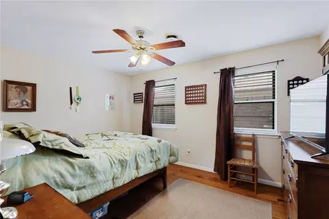 Bedroom - 3305 S 64th St, Fort Smith, AR 72903 photo 5 of 6