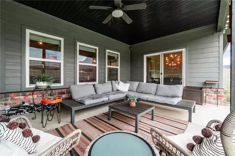 1061 Silver Maple St, Centerton, AR 72719 photo 5