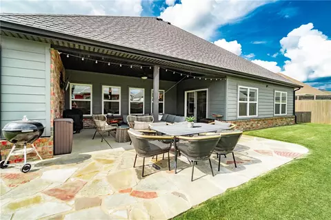 1061 Silver Maple St, Centerton, AR 72719 photo 17