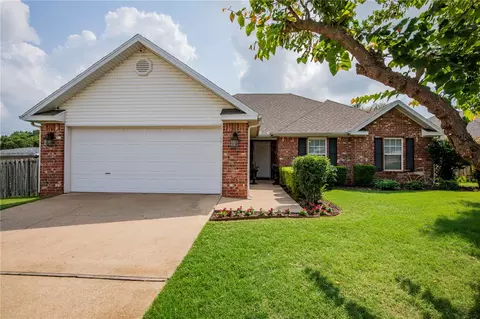441 Ketch Ct, Springdale, AR 72762