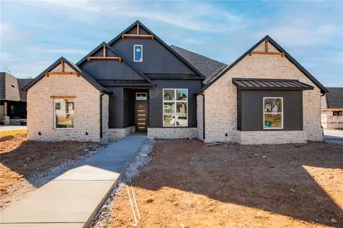 851 Greenhorn St, Bentonville, AR 72712