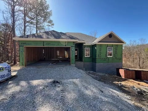 11 Greta Ln, Bella Vista, AR 72715