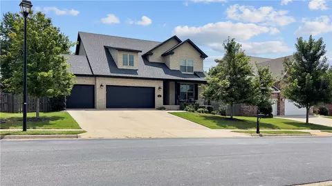 183 Angel Falls Ln, Springdale, AR 72762
