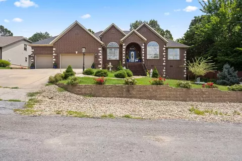 9 Constance Cir, Bella Vista, AR 72714