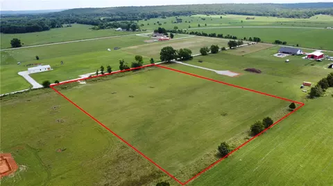 14249 Rosser Dr, Garfield, AR 72732