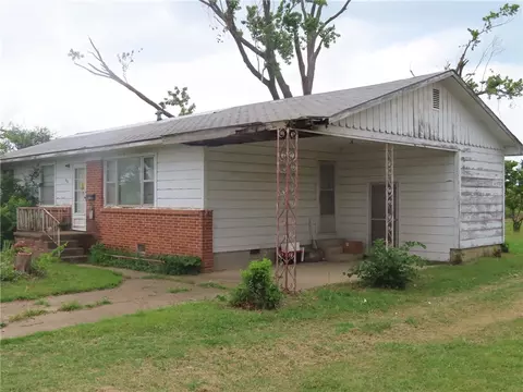 1617 W Poplar, Rogers, AR 72758