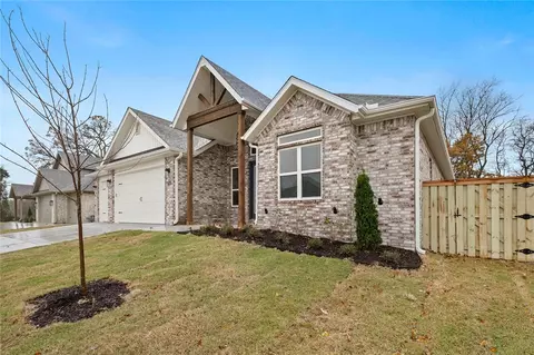 1761 Shepherd Blvd, Centerton, AR 72719 photo 2