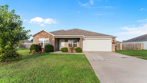 3567 Justice Dr, Springdale, AR 72764