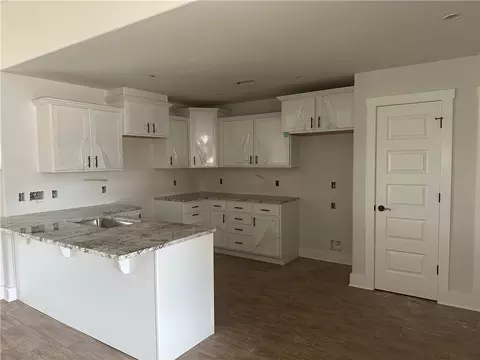 210 Palm St, Centerton, AR 72719 photo 3