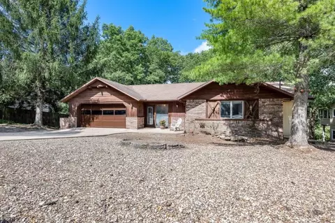 9 Halifax Ln, Bella Vista, AR 72714