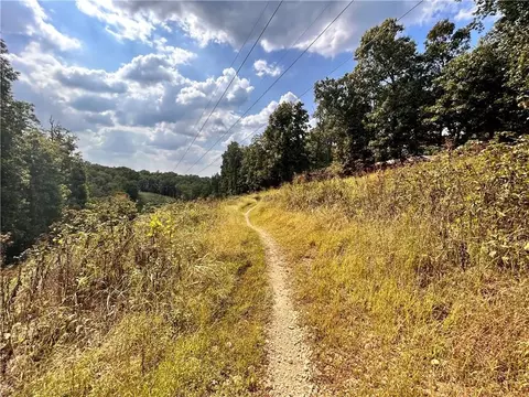 9 Churchill Drive, Bella Vista, AR 72715