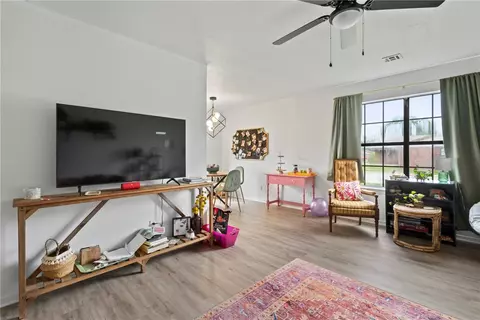 619 621 1st Ave, Gentry, AR 72734 photo 5
