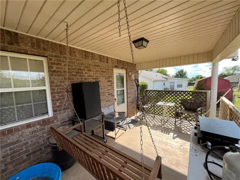 316 Miller St, Altus, AR 72821 photo 32