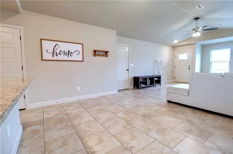 Entry Way - 1010 E Sumac St, Rogers, AR 72756 photo 1 of 3