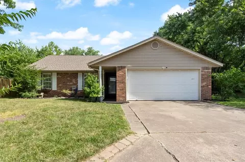 304 Eames Ave, Springdale, AR 72764