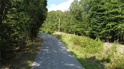 11 Sheffield Dr, Bella Vista, AR 72714