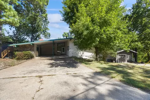 5 Deane Cir, Bella Vista, AR 72715