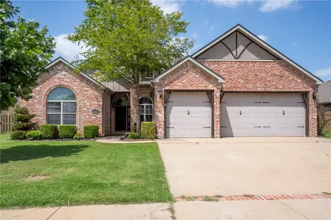 4409 Canopy Meadows Dr, Rogers, AR 72758