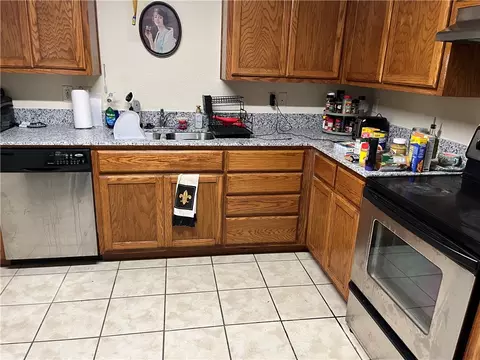 1275 Tucson Loop #A & B, Springdale, AR 72764 photo 4