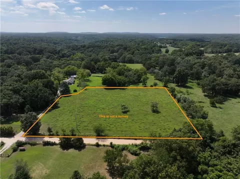 Spring Valley Road, Springdale, AR 72764